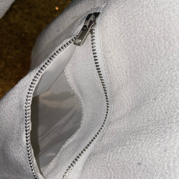 Cardigan - Picture 10 of 14